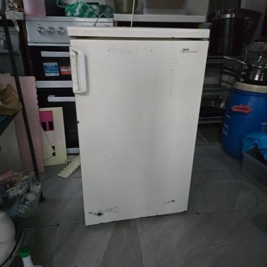 fridge
