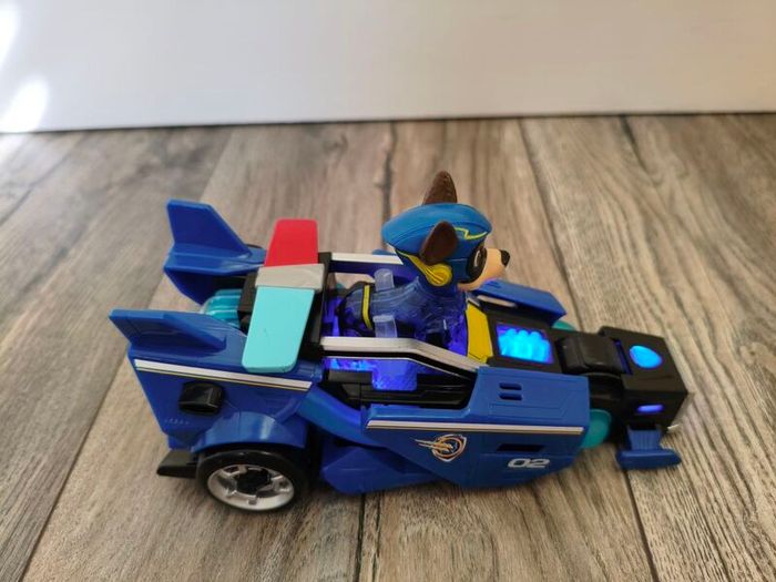 Paw Patrol: The Mighty Movie Chase Vehicle with sound effects/noise feature