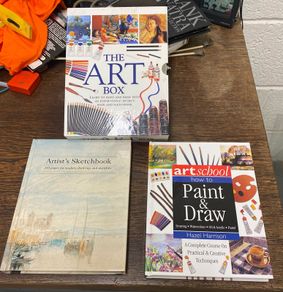 The Art Box: Art School - How To Paint And Draw With  Artist's Sketchbook.