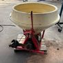 Fertiliser spinner Image 3