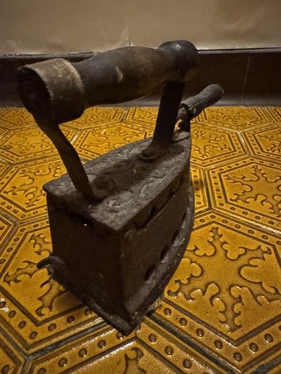 Antique Cast Iron Charcoal Clothes Iron with Wooden Handles