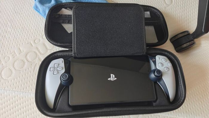 Playstation Portal (Like New) + Box, Screen Protector & Hard Case