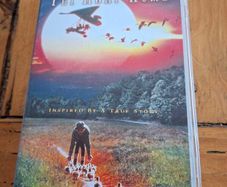 Fly Away Home VHS