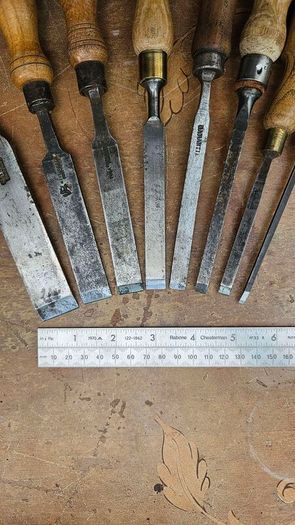8 chisels