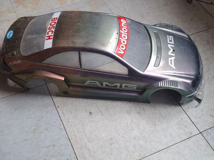 4.....1..5th scale RC BODY shells.