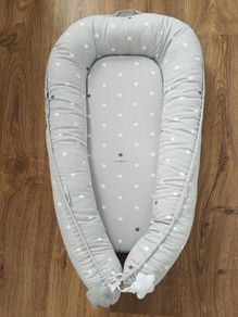 Baby sleeping pod/nest