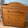 Baby changing table / chest of drawers Image 2