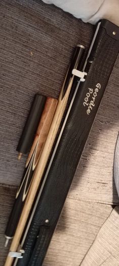 Snooker / pool cue