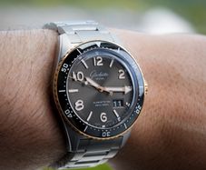 Glashutte Original SeaQ Panoramadatum