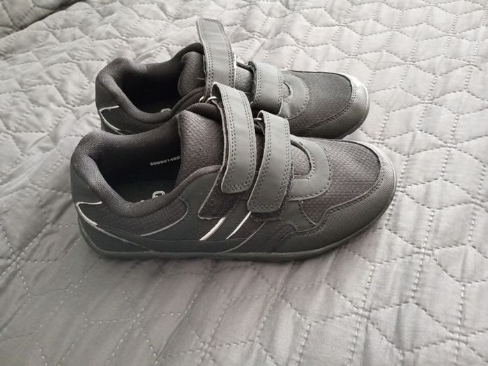 Shoe
