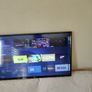 32 inch smart TV Image 4