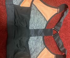 Women sport bra