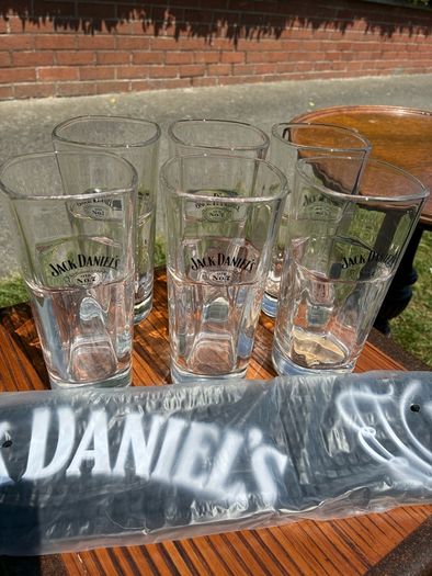 Jack Daniel's Bundle.