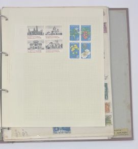 Collection USA (United States of America) stamps with two FDC's and 1978 Canadian International Philatelic Exhibition USA Stamps Toronto miniature sheet MNH, Stamps connected with US Bicentennial & some from South America. 29 images of contents.