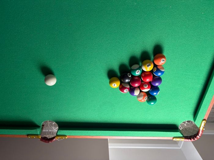 Kids pool table