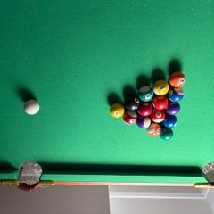 Kids pool table