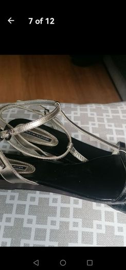beautiful Tommy Hilfiger sandles