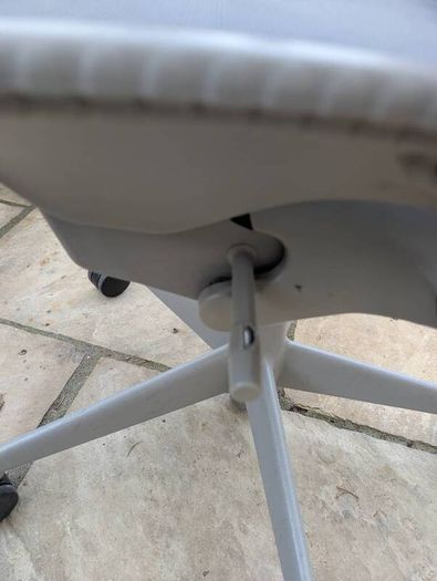 ergonomic office chair