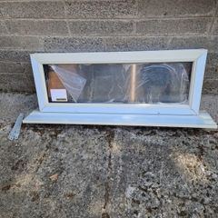 Letterbox window