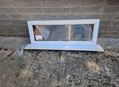 Letterbox window