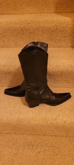 Real leather ladies cowboy boots