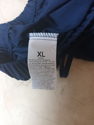 Navy Culottes.  S.16 New-No Tag.
