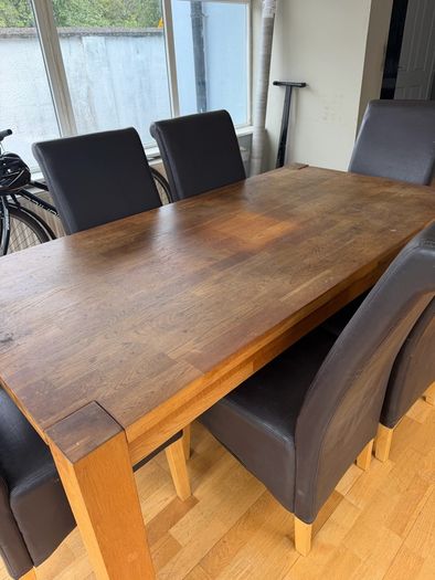 Dining Table and 6 chairs