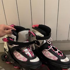 Skates