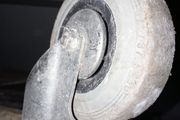 Swivel castor wheels 360 degrees