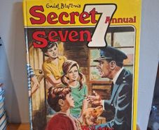 Enid Blyton Secret Seven Annual