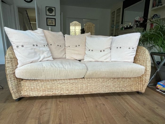 Couch & Chair