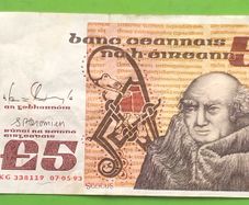 Irish Five pound punt Note