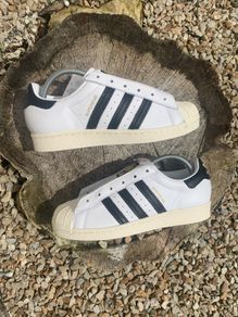 Get New Rare Adidas Laceless Superstars