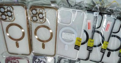 Iphone 15 pro max Magnetic Case (different colors)