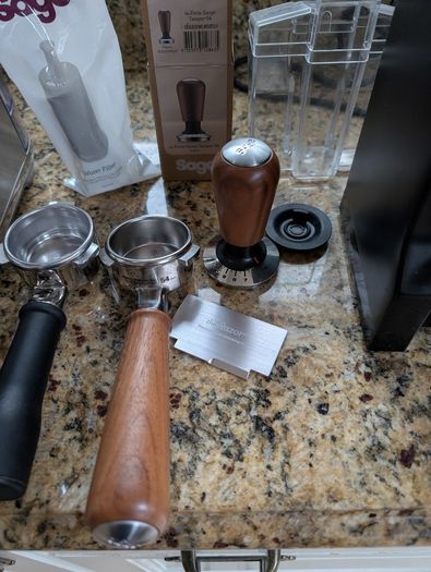 Sage Bambino Plus + Eureka Mignon Chrono combo