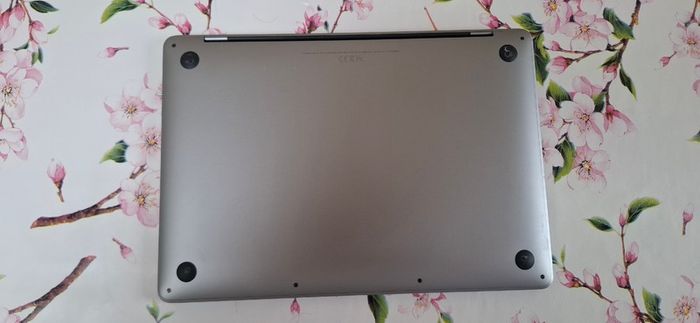 Macbook Pro M1 (Read Description)