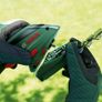 Cordless Edging Shear Set Isio 3.6 V, Blade Length: 12 cm, Tooth spacing: 8 mm, with XL Gardening Gloves Included, in Soft Bag Packaging Image 3