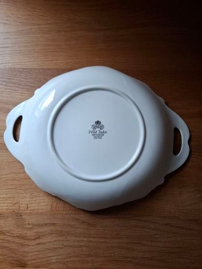 Aynsley Wild Tudor dish
