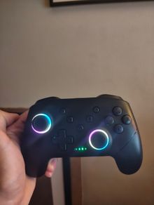 VOYEE Wireless RGB Nintendo Switch Controller
