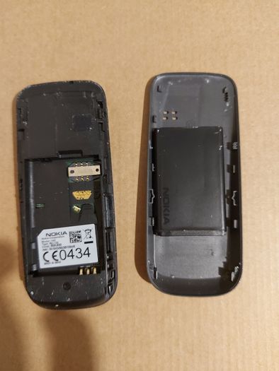 Nokia Model 100  RH-130, in excellent condition