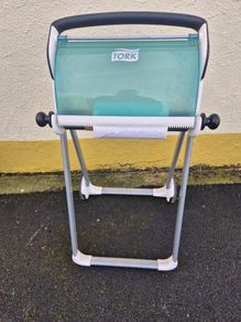 Tork paper dispenser