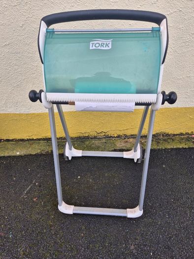 Tork paper dispenser