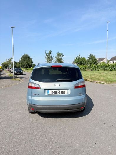 Ford S-Max 2010