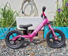 balance bike pink