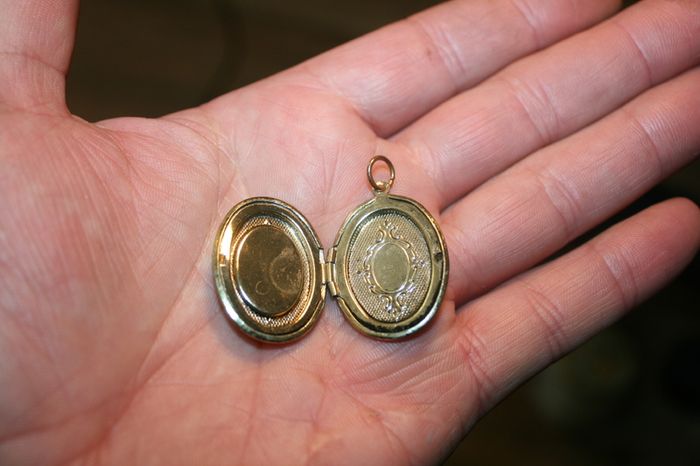 Cameo Locket Pendant