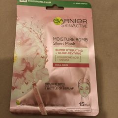 Garnier face mask super moisture bomb