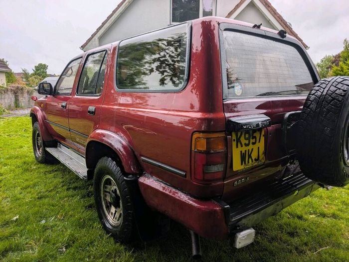 93 Toyota hilux surf project jeep