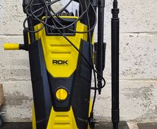 ROK pressure washer