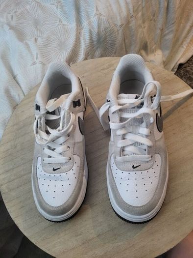 Nike air force 1 trainers