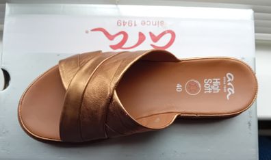 Womens sandals